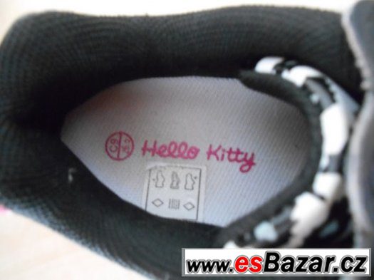 Dětské boty Hello Kitty blikající srdíčka VEL 26,5 – fotografie 5