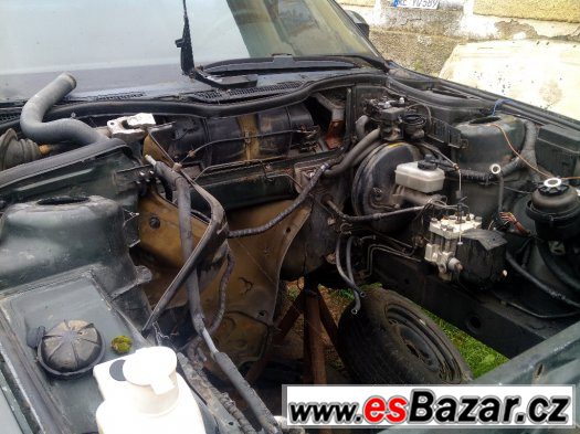 Náhradní díly z BMW E34 530, 535i – fotografie 5