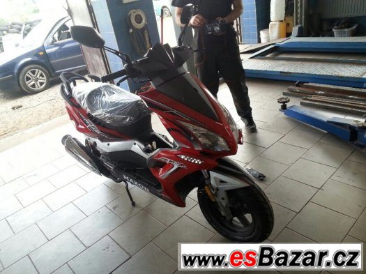 MAXON MATADOR 125, nejprodávanější skútr v ČR – fotografie 2