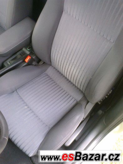 Skoda octavia combi 1,9 96kw – fotografie 3