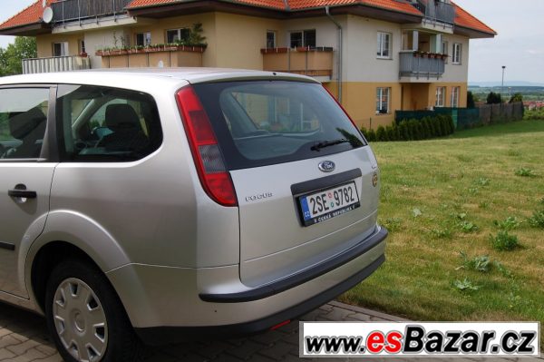 Ford Focus II,r.v. 2005, pěkný stav – fotografie 2