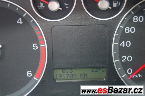 Ford Focus II,r.v. 2005, pěkný stav – fotografie 4
