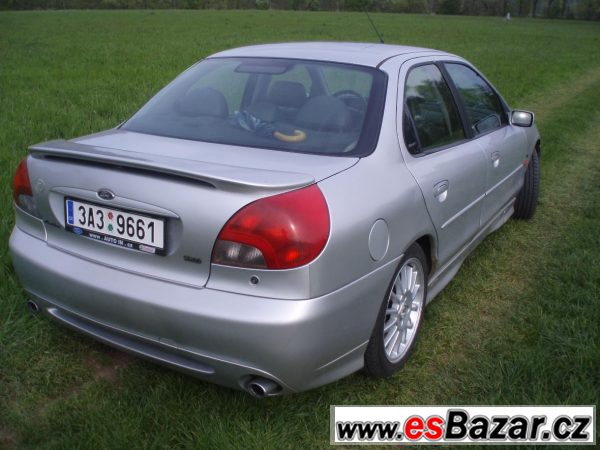 Ford Mondeo ST200 – fotografie 5