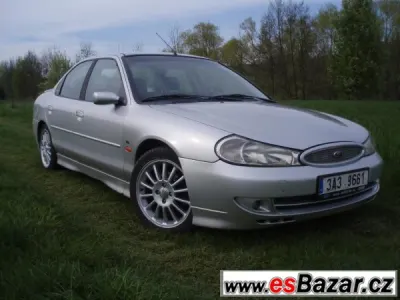Ford Mondeo ST200