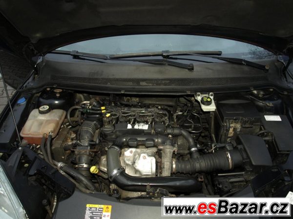  Ford Focus - výborný stav – fotografie 4