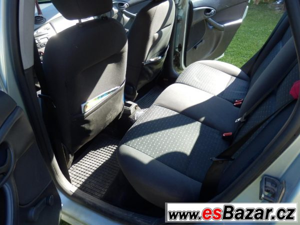 Ford Focus 1.8TDCi, 74kW, r. 2004 – fotografie 4