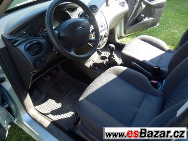 Ford Focus 1.8TDCi, 74kW, r. 2004 – fotografie 5