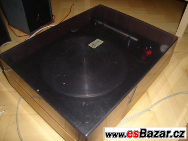 Gramofon,magnetofon,2 reproduktory – fotografie 1