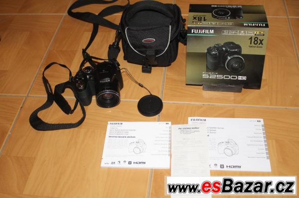 Fujifilm FinePix S2500HD – fotografie 1