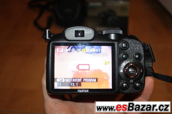Fujifilm FinePix S2500HD – fotografie 5