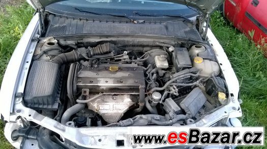 Opel Vectra B 1.8 16V 85kW – fotografie 4