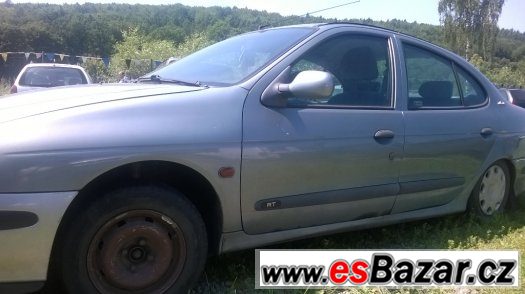 RENAULT MEGANE 1,6 r.v.97 – fotografie 3