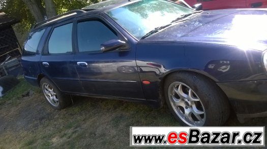 Ford Scorpio 2.3 i turnier 108kW r.v. 97 – fotografie 3
