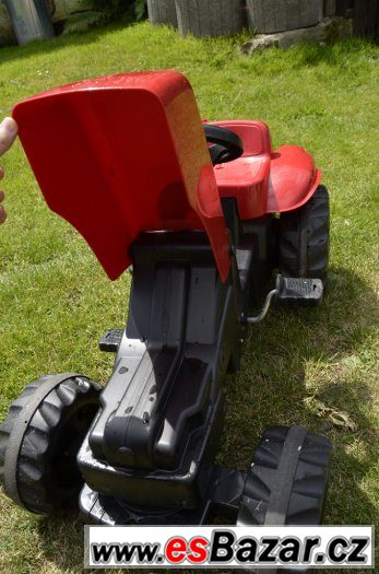 Dětský šlapací traktor, traktůrek. – fotografie 4