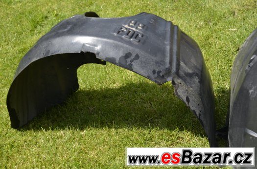 Přední podběh na Ford Focus combi r.v. 2000 – fotografie 3