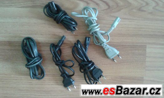 Různé elektro příslušenství – fotografie 4
