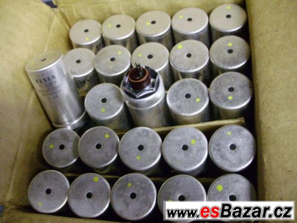 Elektrolyty 200 MF/350V, 1G/100V – fotografie 2