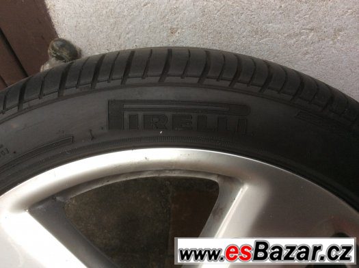 Pirelli PZero Rosso 245/40 ZR 18 97Y – fotografie 4