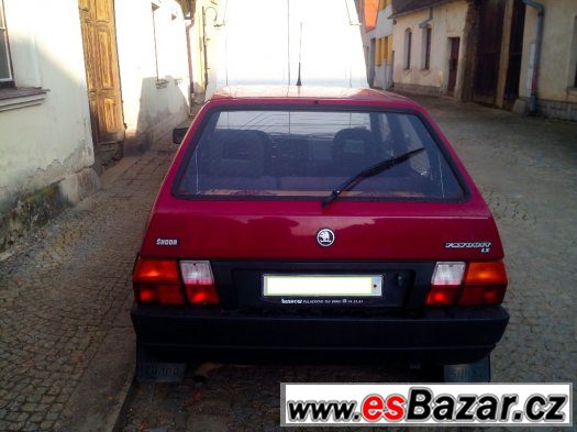 Škoda Favorit 135LX – fotografie 1
