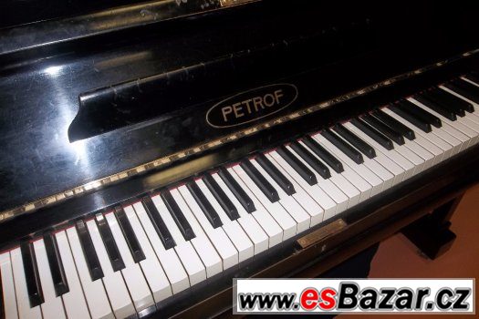 Pianino Petrof 12 tisíc s dopravou zdarma . prodaný – fotografie 4