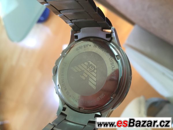 Emporio Armani hodinky – fotografie 3