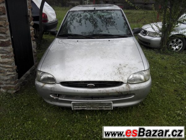 Ford Escort 1.4 – fotografie 3