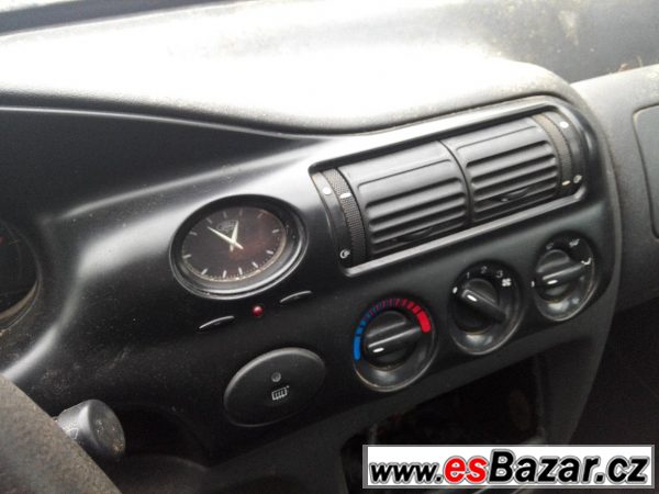 Ford Escort 1.4 – fotografie 6