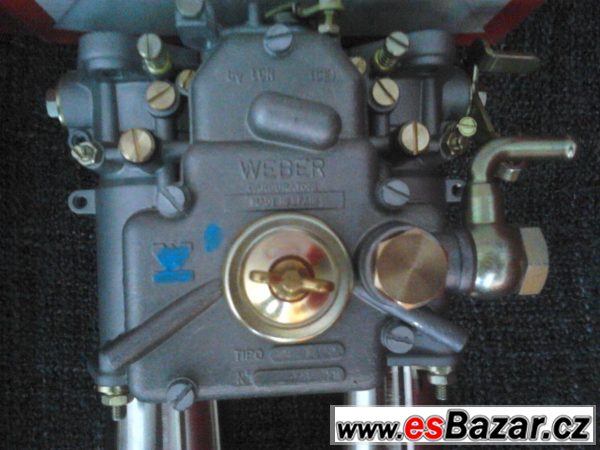 Dva dvojité karburátory Weber 45 – fotografie 4