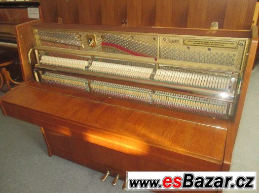 Klavír, piano, pianino PETROF – fotografie 3