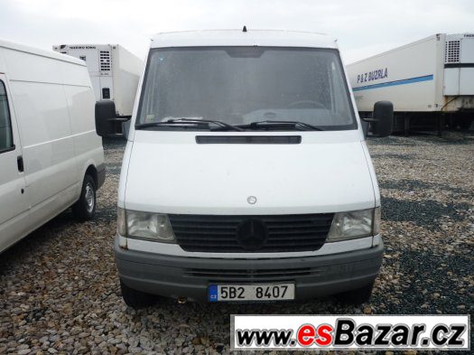 MERCEDES SPRINTER 212 D – fotografie 2