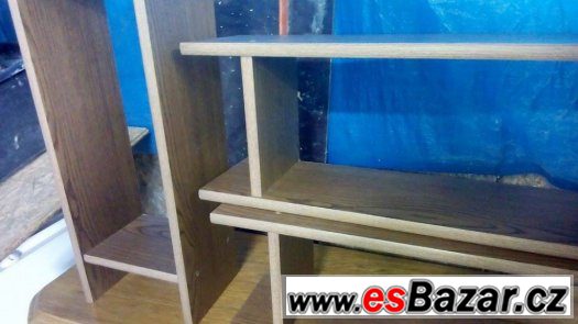 Prodám 3 poličky 80/28/20 cm – fotografie 2