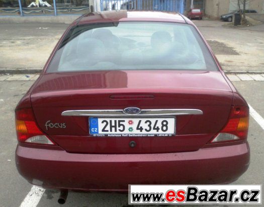 Ford Focus Ghia - super cena – fotografie 5