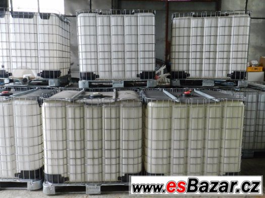 PLASTOVÁ NÁDRŽ, NÁDRŽE, IBC kontejner  1000L ,bílé, čisté. – fotografie 1