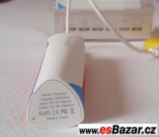 Přenosná CZ/SVK Powerbank externí baterie pro mobil + kabel – fotografie 3