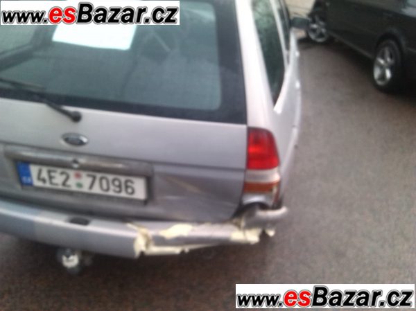ford escort – fotografie 2