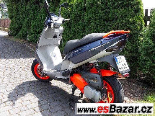 aprilia leonardo – fotografie 3