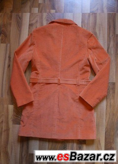 Orange kabát vel. 38-40 – fotografie 2