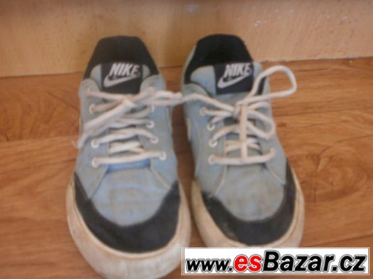 botičky NIKE,vel.27,modrobílé. – fotografie 4