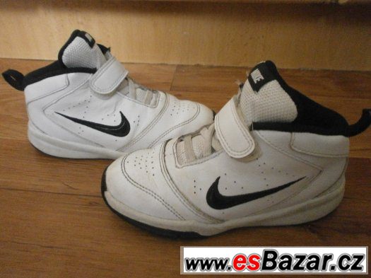 kotníčkové botičky NIKE vel.27,stélka 17cm – fotografie 3