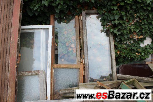 Okna bez rámů za odvoz – fotografie 3