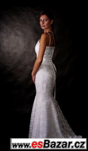 Elegantní svatební šaty- originál – fotografie 2