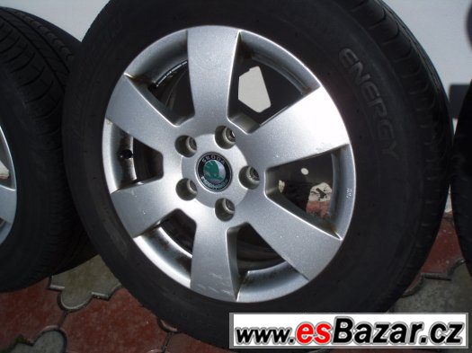 Orig.sada Alu Škoda 15", pro model Octavia II, vč.pneu – fotografie 3