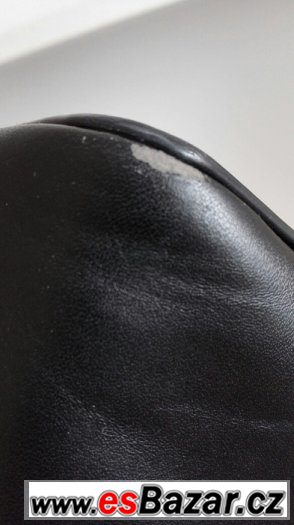 Kabelka H&M s crossbody popruhem – fotografie 2