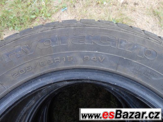 Pneu 205/65R15 – fotografie 1