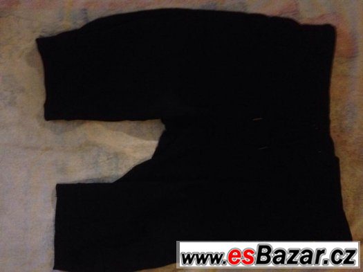 Kraťasy z H&M‎ s nízkým sedem – fotografie 2