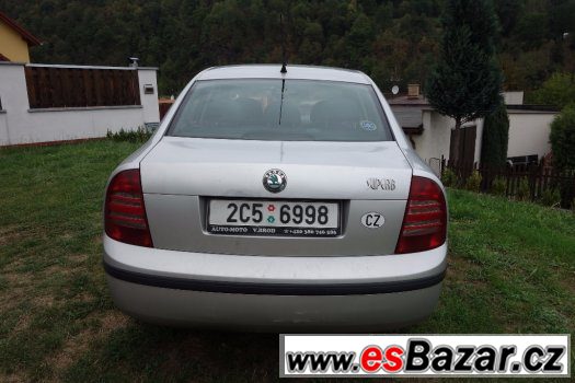 Superb 1,9 TDi 74 kW, manuál – fotografie 2