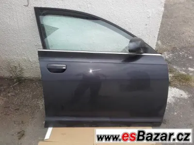 audi a6 4F pravé přední dveře. zrcátko PP dveře