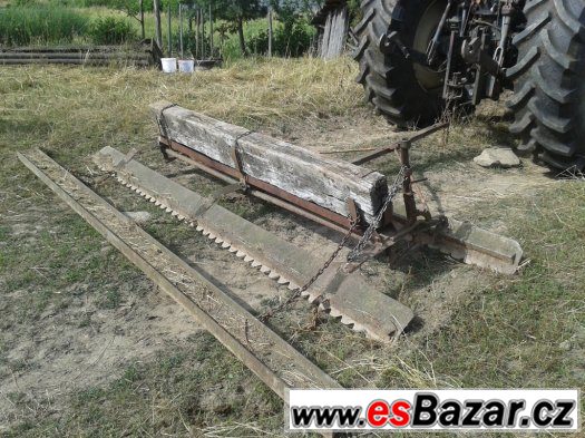 Smyk tažený za traktor – fotografie 1