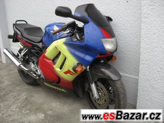 Honda CBR 600 – fotografie 2