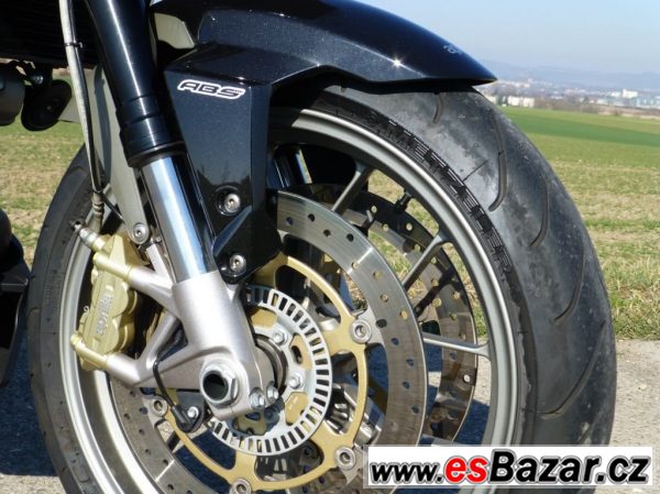 Aprilia SL 750 Shiver GT, silniční cestovní – fotografie 3